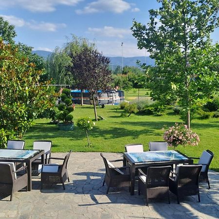 Green Villa Rodna Skopje Eksteriør billede