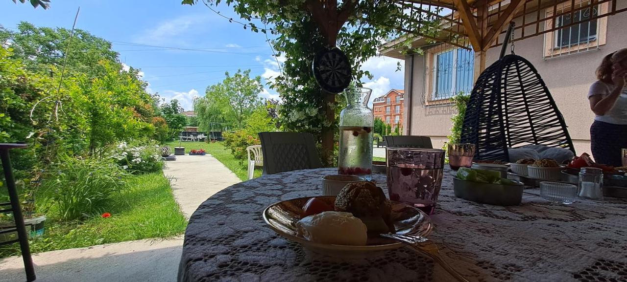 Green Villa Rodna Skopje Eksteriør billede