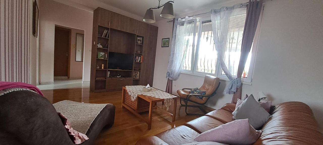 Green Villa Rodna Skopje Eksteriør billede
